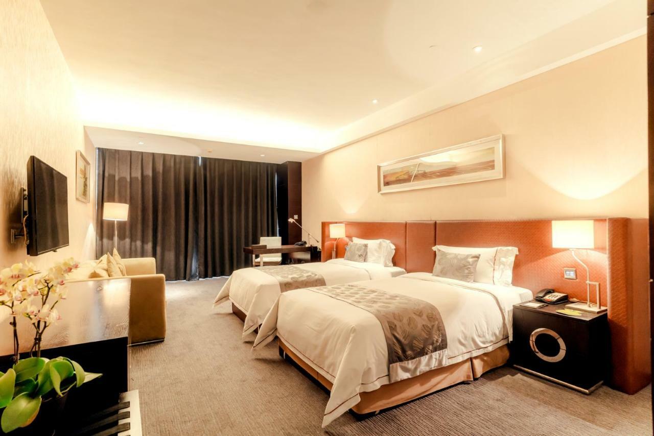 Jiazheng International Energy Hotel Huaqiao  Bagian luar foto